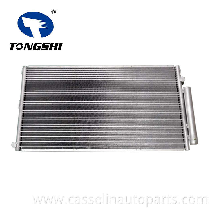 Air conditioning condenser assembly for LANDCRUISER